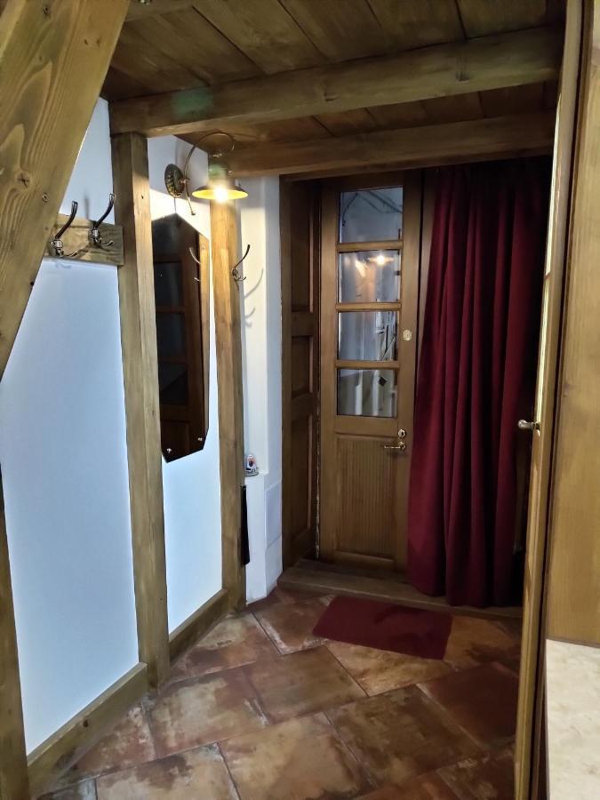 Xvii Century Apartment