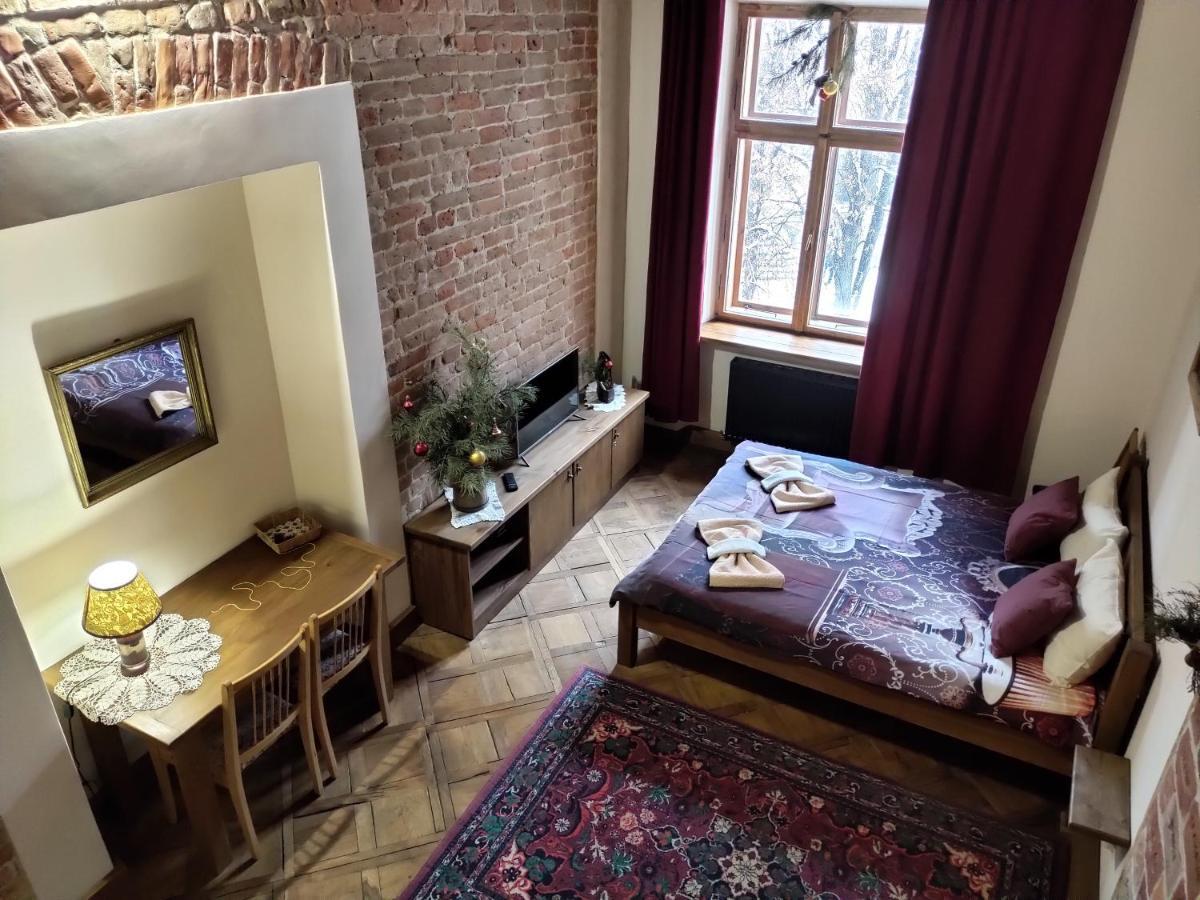 Xvii Century Apartment Lviv